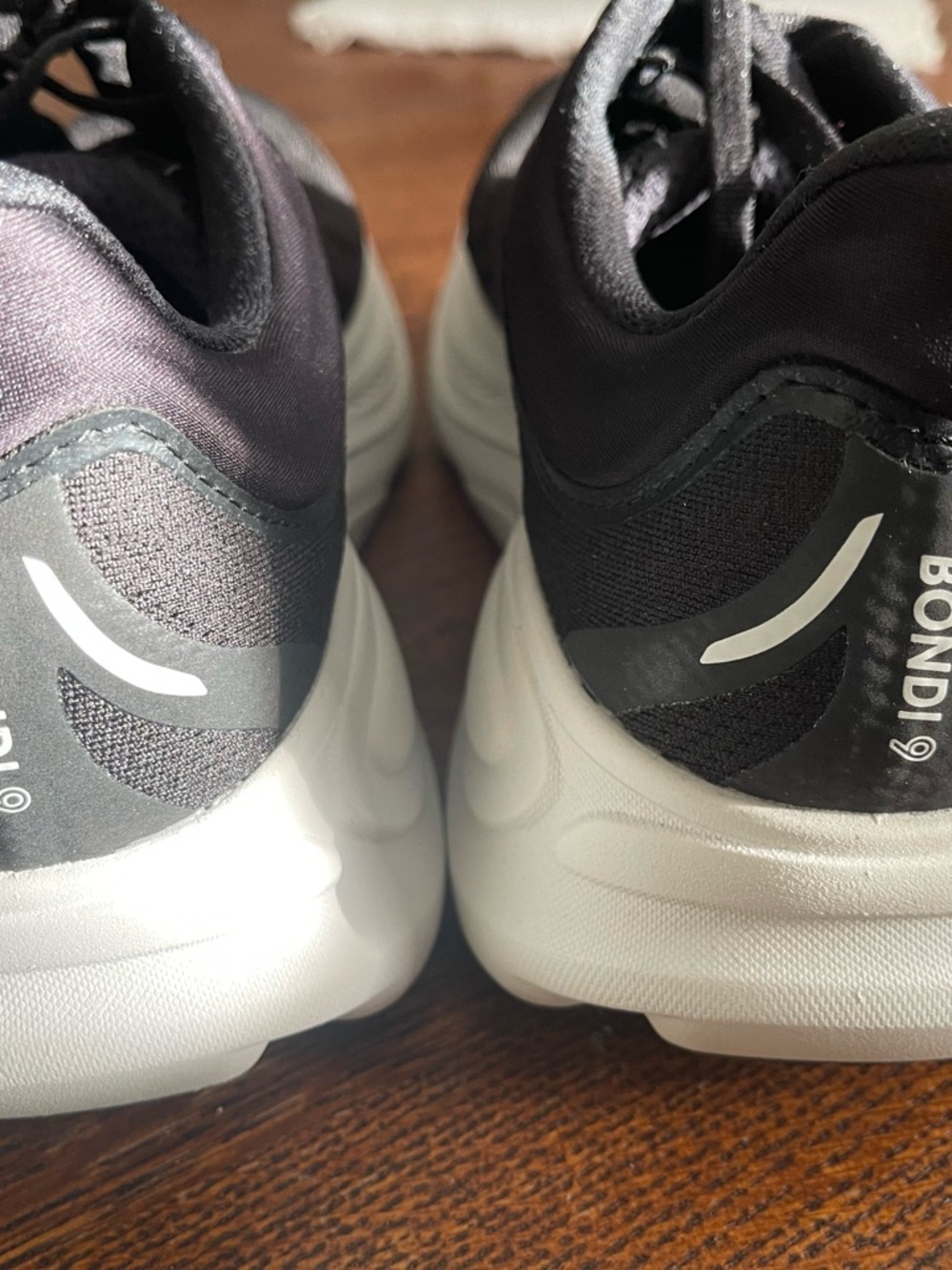 Hoka Black and White Bondi 9 - worn 1x - Picture 11 of 11